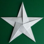 Folding 5 Pointed Origami Star Christmas Ornaments